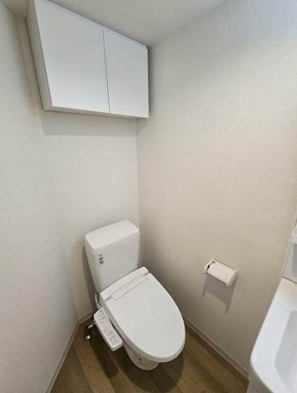 トイレ　シンプルなトイレ！