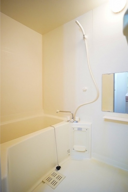 バス・シャワールーム　図面と現状に相違がある場合には現状を優先