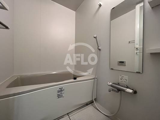 バス・シャワールーム　ラピスラズリ　風呂