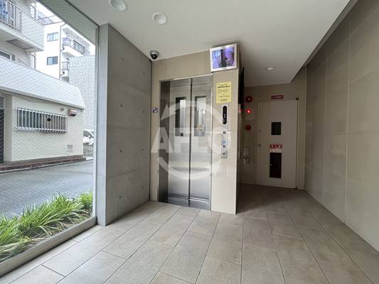 ロビー　ロビーラピスラズリ　ロビー