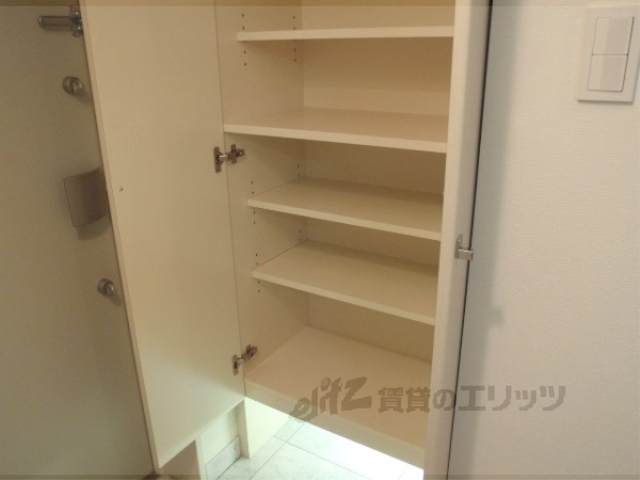 収納　下駄箱