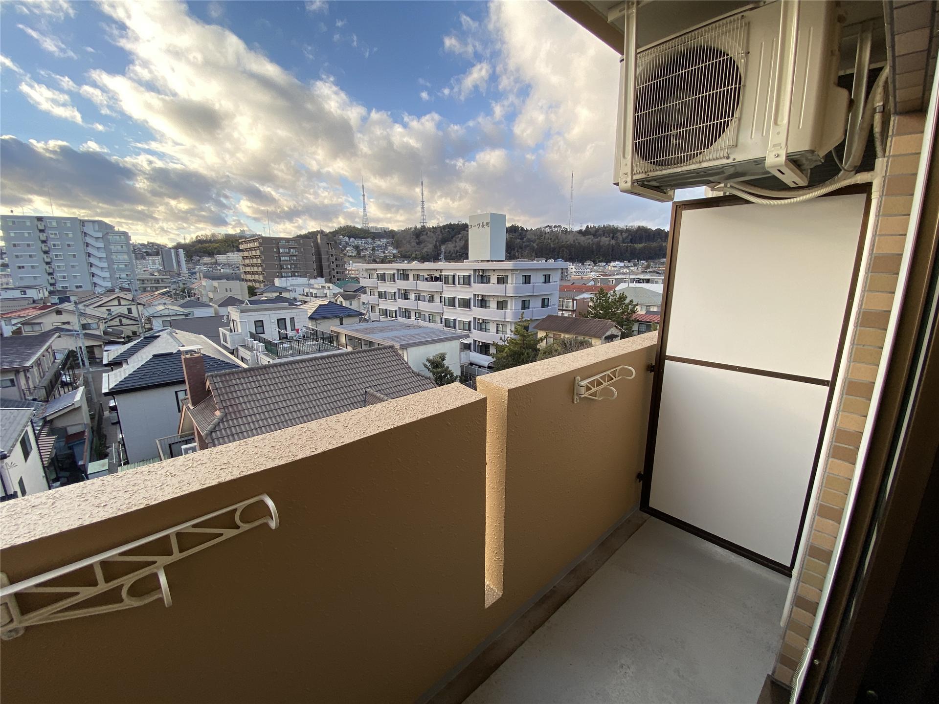 バルコニー　物干し竿が設置出来るベランダです