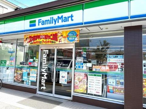 その他　ファミリーマート茨木玉櫛2丁目店（その他）まで372m