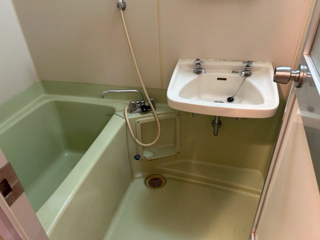 バス・シャワールーム　きれいなお風呂です