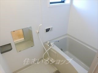 バス・シャワールーム　追い焚きり