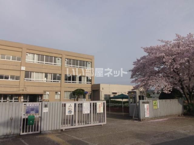 小学校　宇治市立岡屋小学校（小学校）まで431m