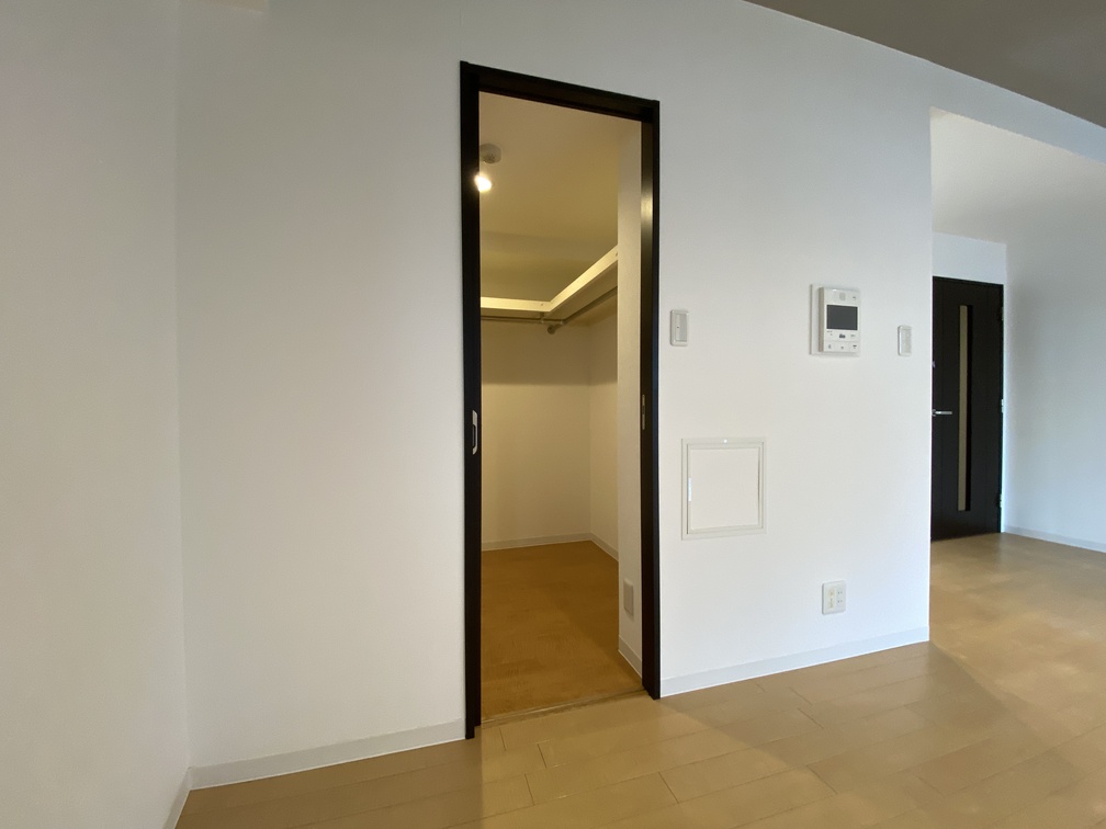 収納　■室内参考写真