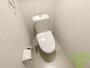 トイレ　トイレはこちらになります。温水洗浄便座で使い勝手よし。