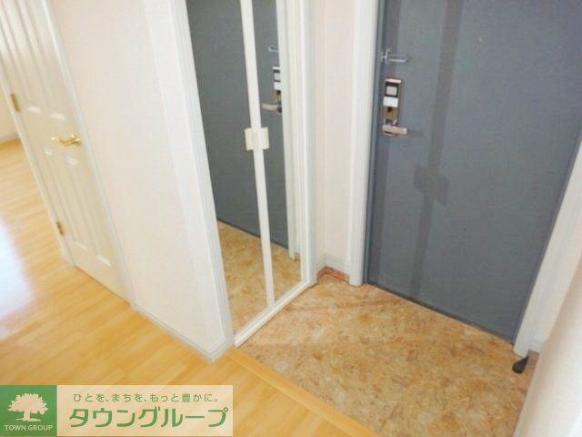 玄関　お問合せはタウンハウジングまで！※現地待合わせ相談可能