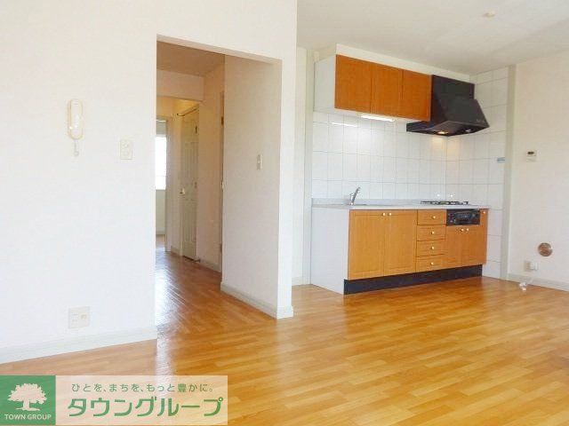 居室・リビング　お問合せはタウンハウジングまで！※現地待合わせ相談可能