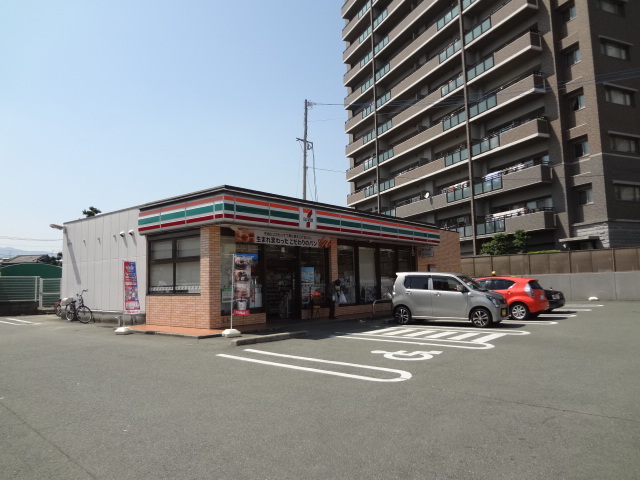 コンビニ　セブンイレブン池田１丁目店（コンビニ）まで350m