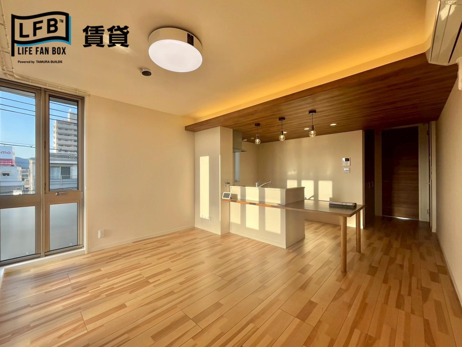 居室・リビング　※同間取り、別部屋のお写真です。