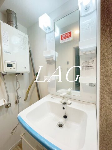 洗面設備　洗面台です。