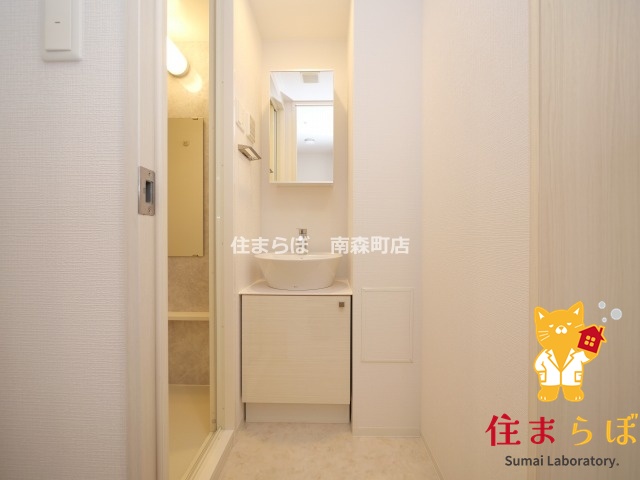 洗面設備　「日常をちょっと特別に、そんな暮らしを描いてみませんか？」