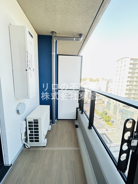 バルコニー　バルコニー付！お天気のいい日は洗濯物も気持ちよく干せますね！