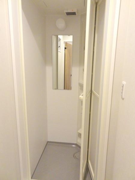 バス・シャワールーム　★シャワールーム完備★