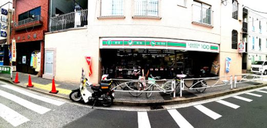 コンビニ　ローソンストア100東駒形二丁目店（コンビニ）まで295m