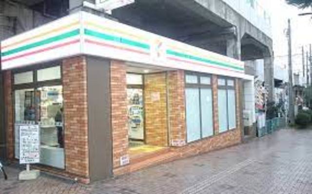 コンビニ　セブンイレブンハートインJR忍ヶ丘駅改札口店（コンビニ）まで734m