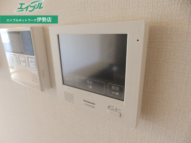 セキュリティ　同型参考写真