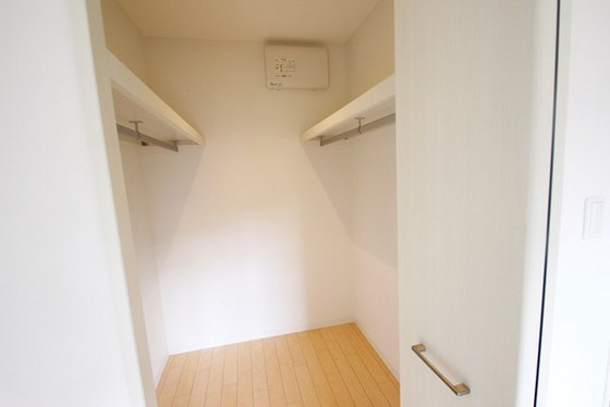 収納　※別号室の写真です