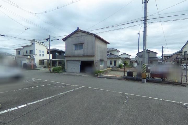 その他　前面道路（その他）まで0m
