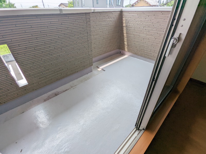 バルコニー　図面と現状に相違がある場合には現状を優先