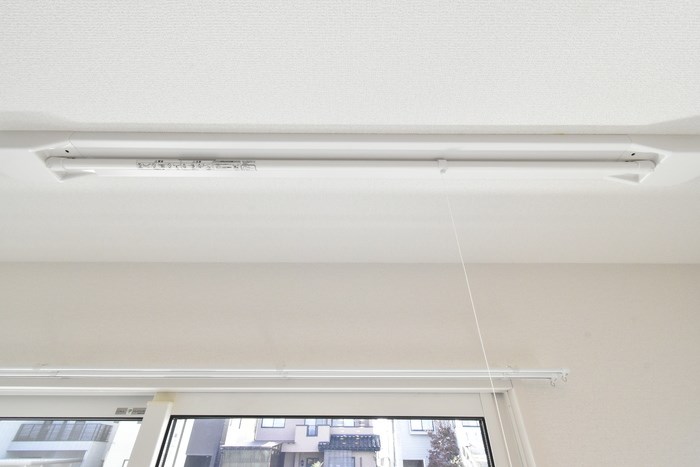 その他設備　室内物干し完備