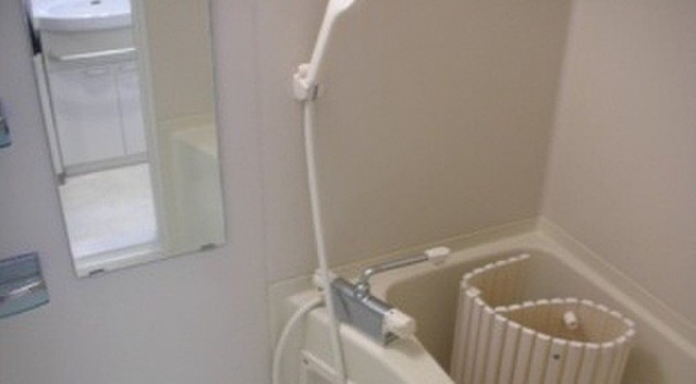 バス・シャワールーム　浴室