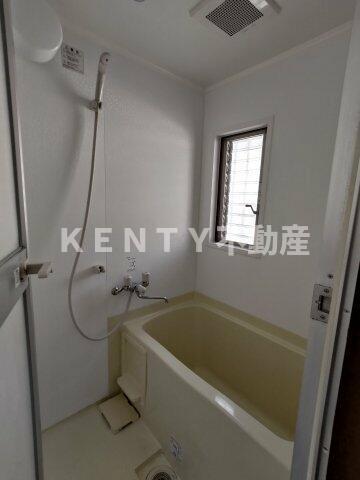 バス・シャワールーム　日々の疲れを癒すお風呂付です