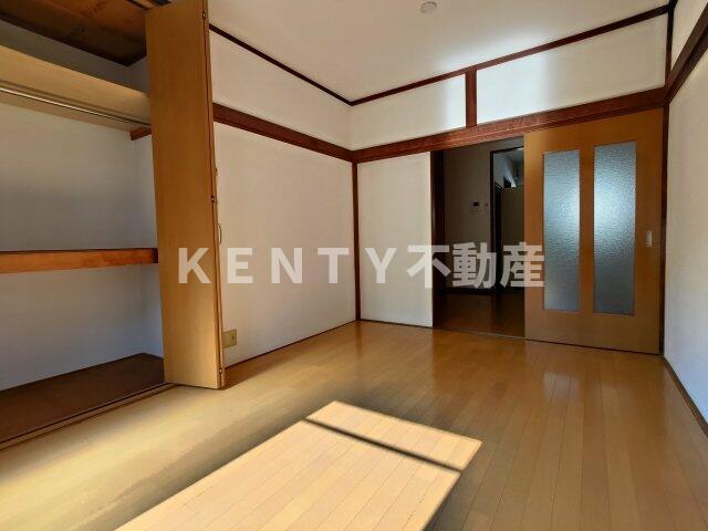 その他部屋・スペース　使い勝手のいい寝室です