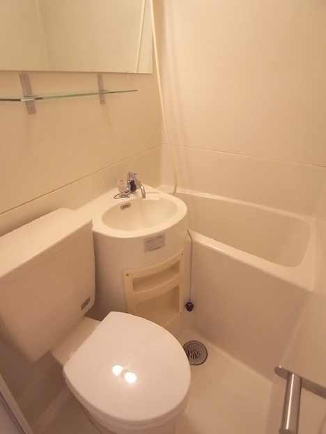 バス・シャワールーム　バス