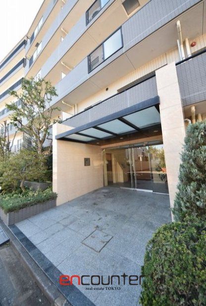 エントランス　エントランス