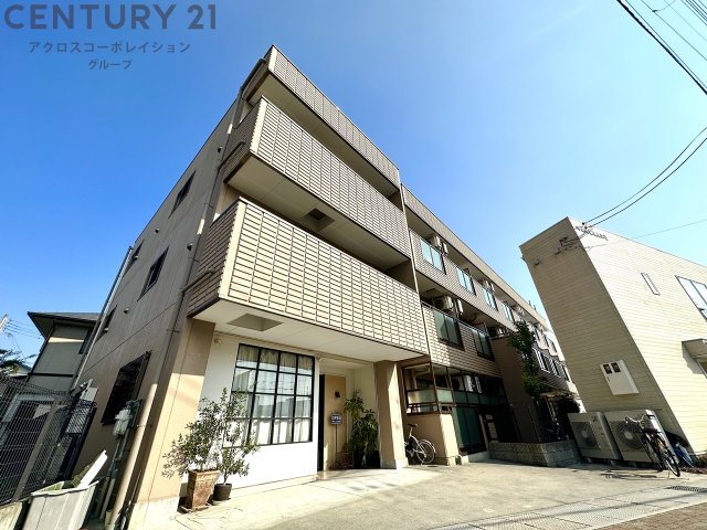 建物外観　カメラ付きインターホン完備☆