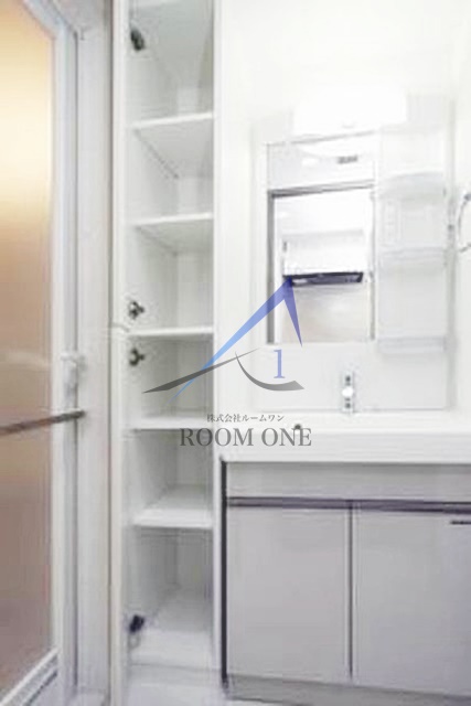 洗面設備　洗面台です。