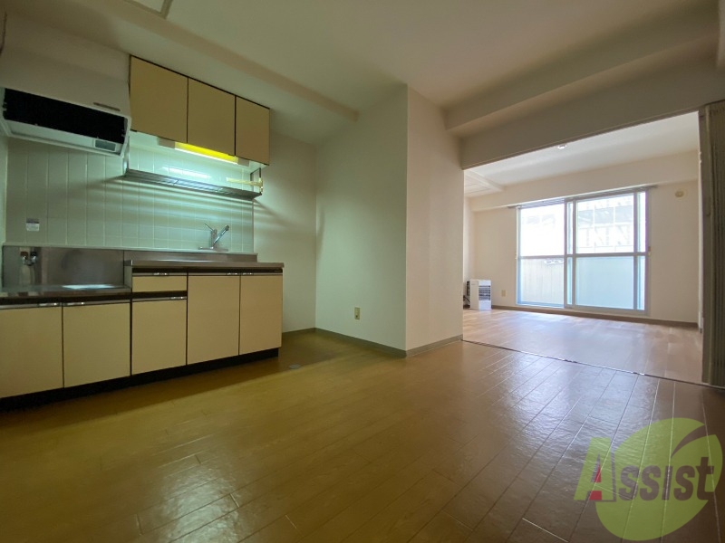 居室・リビング　広くてキレイなお部屋が広がっていて、充実した生活が送れそう。