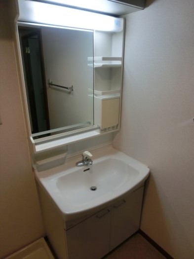 洗面設備　朝の身支度も楽になる洗面台♪