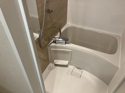 バス・シャワールーム　?