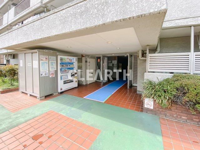 エントランス　エントランス