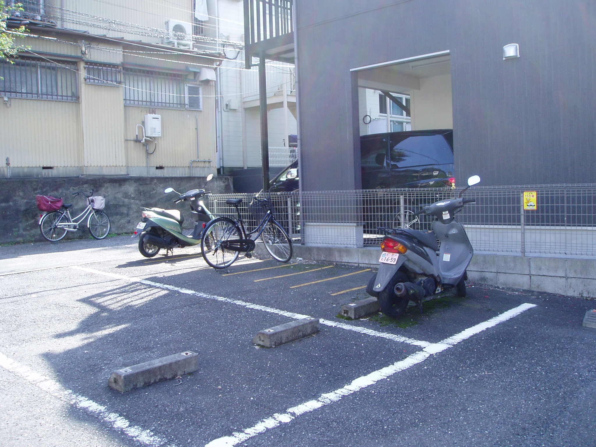 その他共有部分　駐輪場あります。