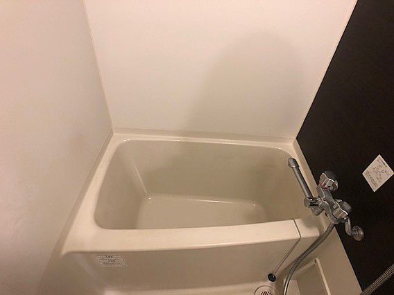 バス・シャワールーム　※別部屋の参考写真です。