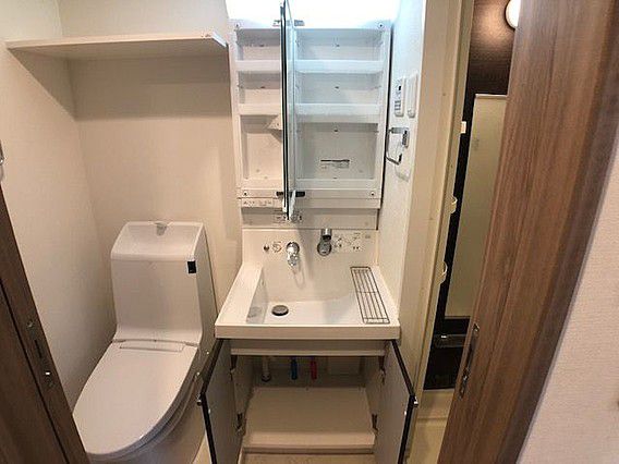 トイレ　※別部屋の参考写真です。