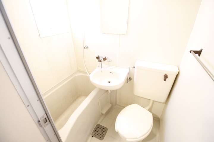 トイレ　別部屋参考写真