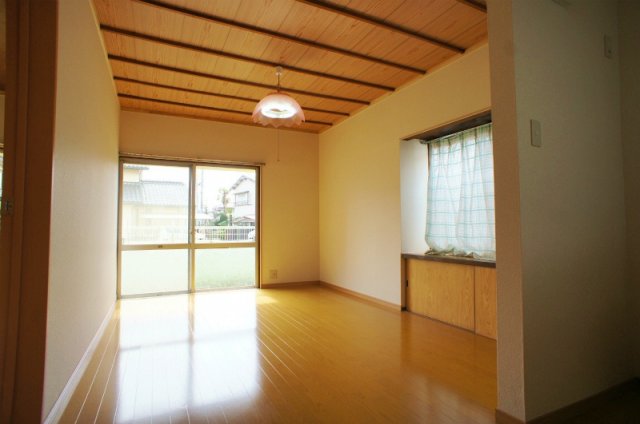 居室・リビング　おしゃれな居間です