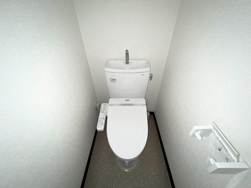 トイレ　同物件別部屋イメージ