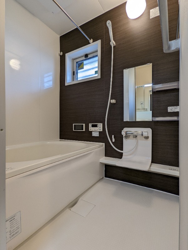 バス・シャワールーム　図面と現状に相違がある場合には現状を優先