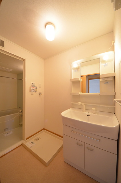 洗面設備　～ハミガキ、ハミガキ～