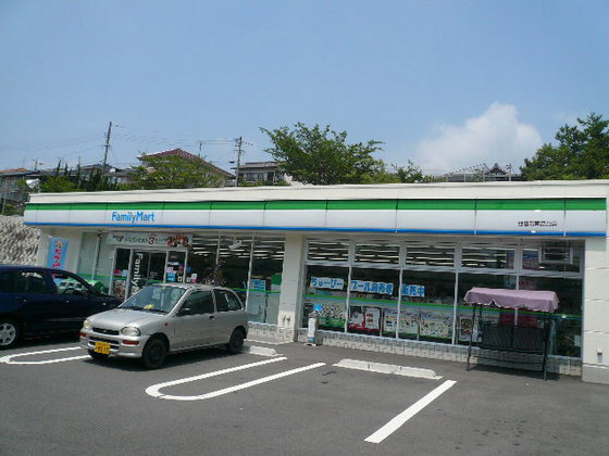 その他　ファミリーマート廿日市阿品台店（その他）まで850m