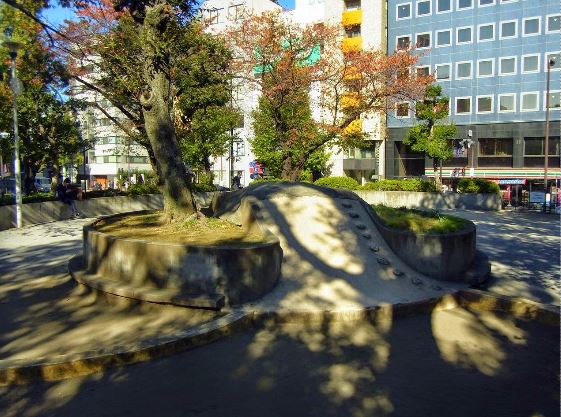 公園　お茶の水公園（公園）まで319m