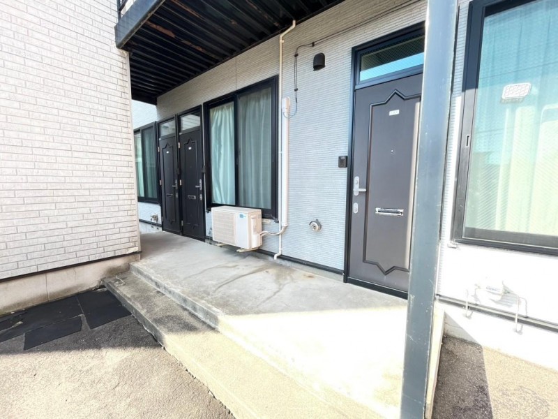 エントランス　エントランス