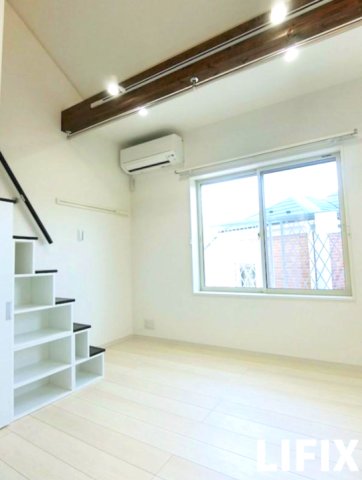 居室・リビング　居間・リビング